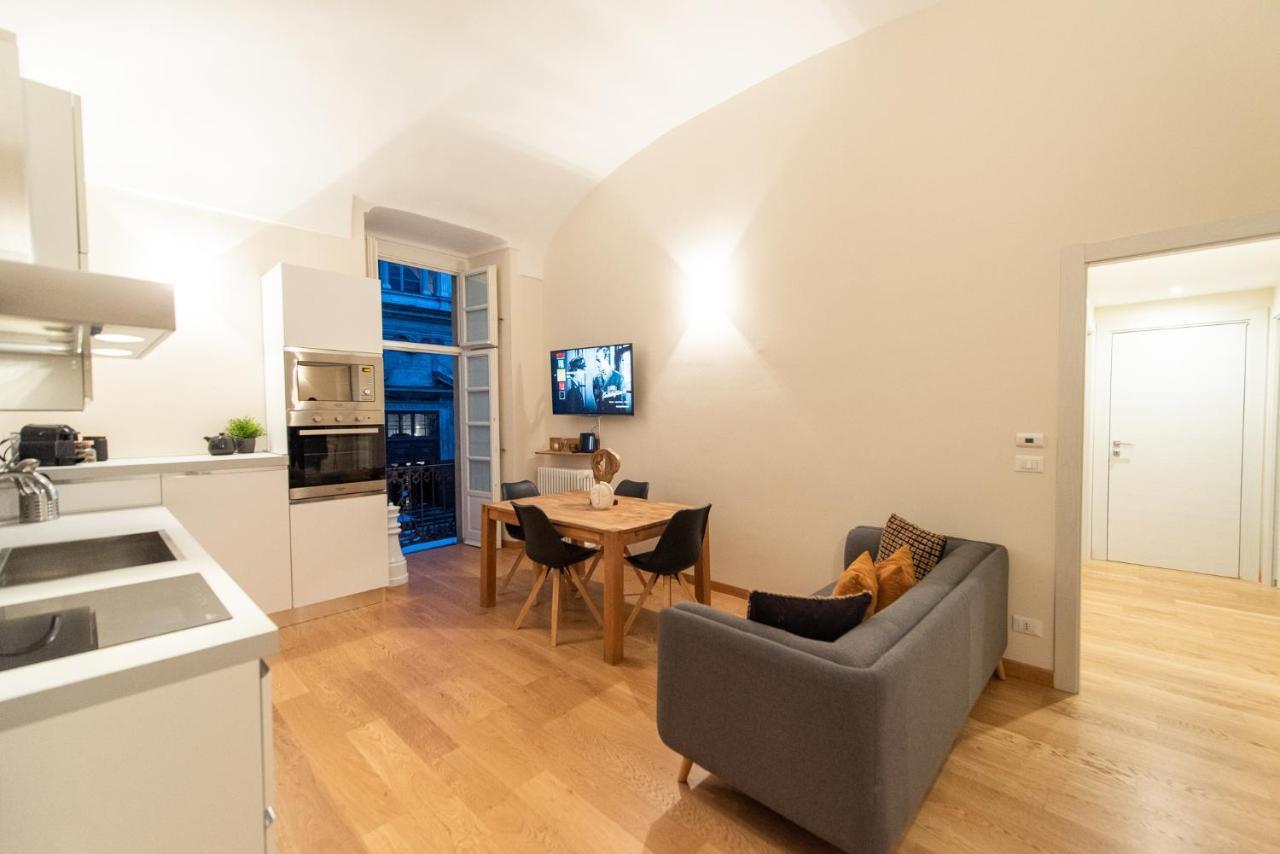 Grand Palace Apartment -Centro Storico Turin Exterior foto