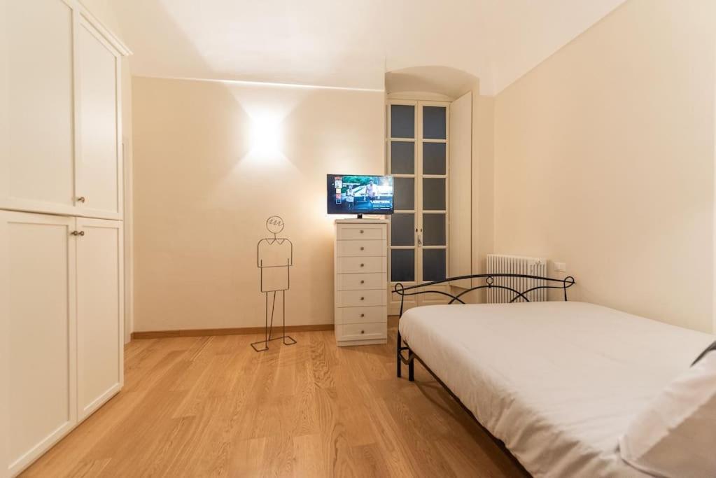 Grand Palace Apartment -Centro Storico Turin Exterior foto